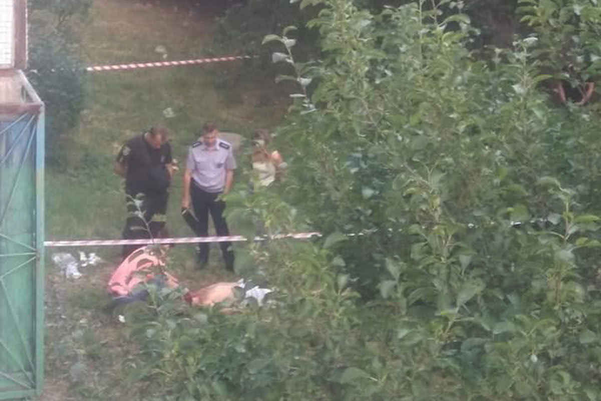 На Салтовке нашли труп (фото 18+)