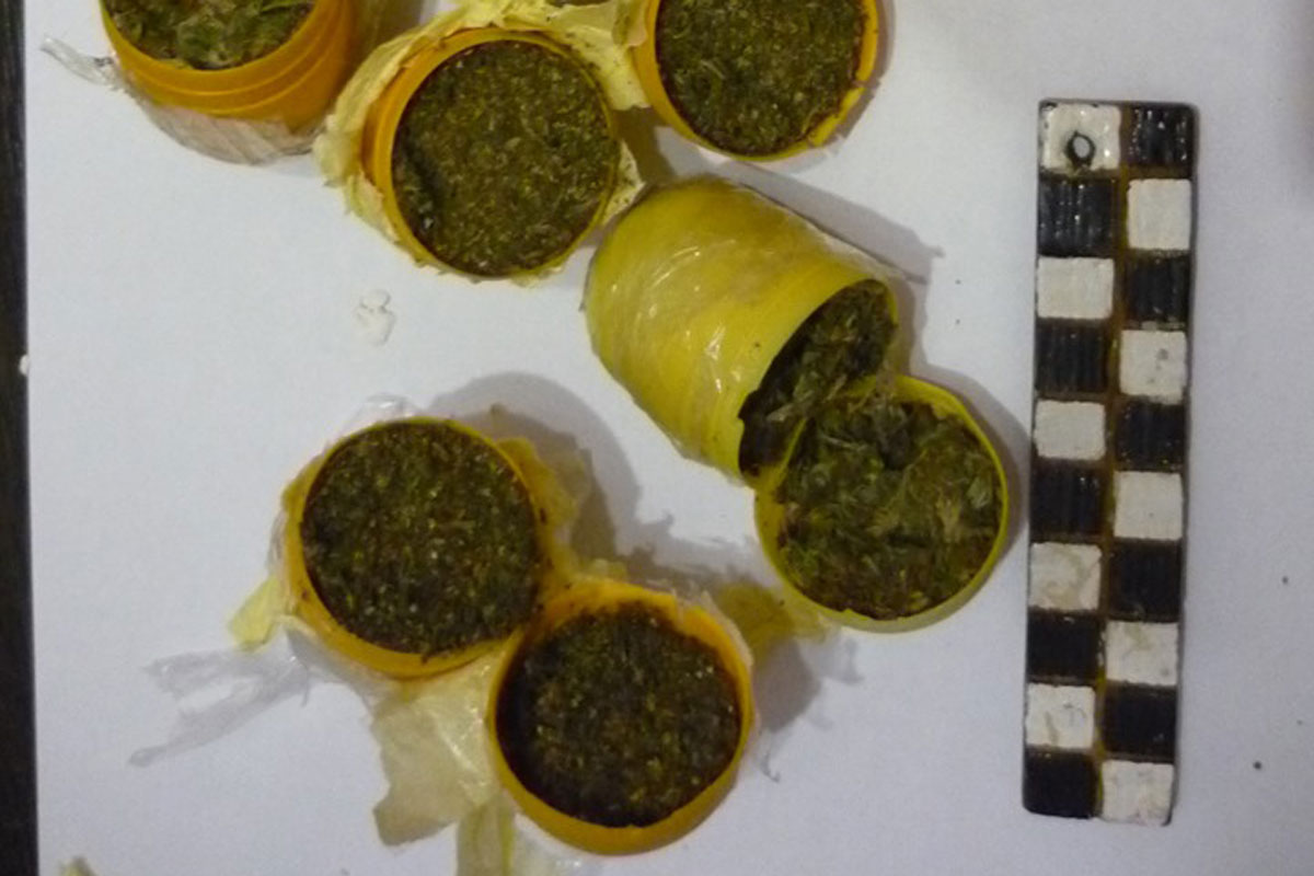 В Харькове среди продуктов питания нашли наркотик (фото)