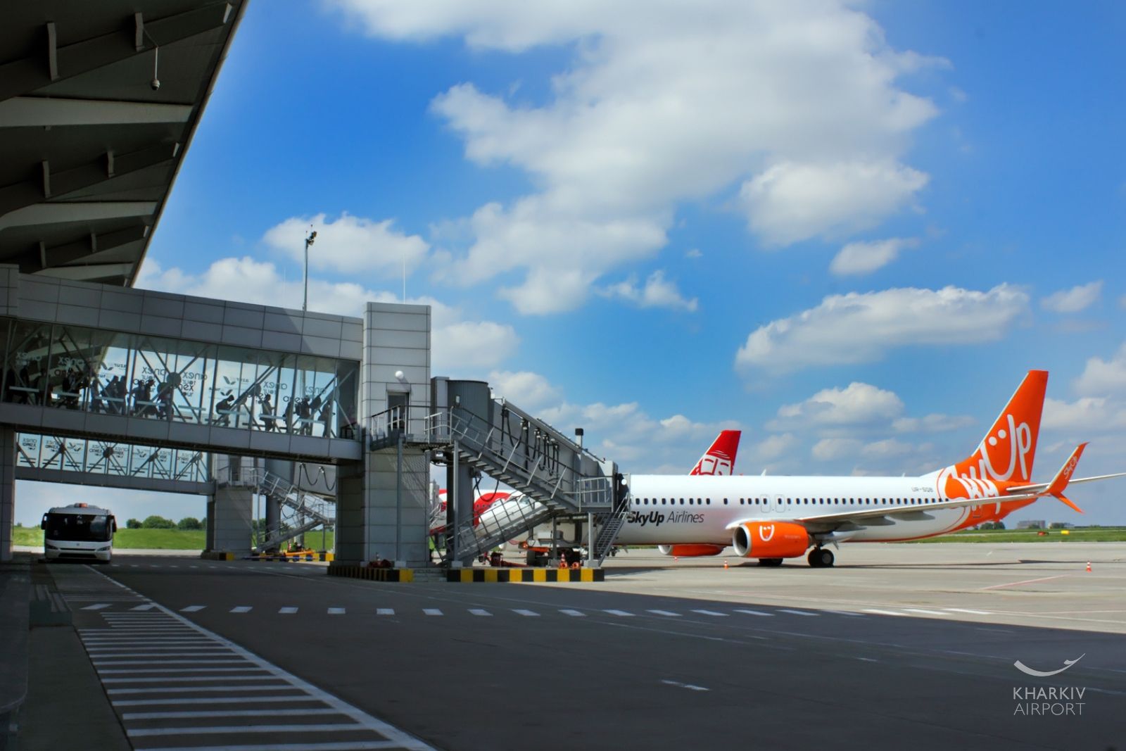Пассажиропоток аэропорта, управляемого компанией Ярославского, за первое полугодие увеличился на четверть