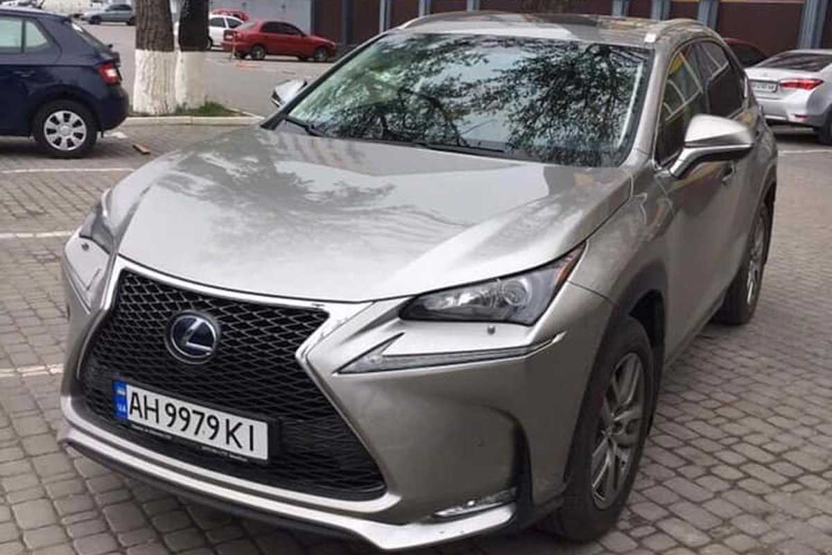 В Харькове угнали Lexus NX