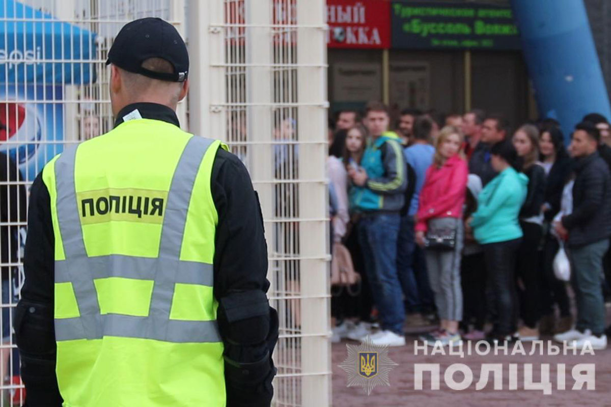 К "Металлисту" стянут силовиков