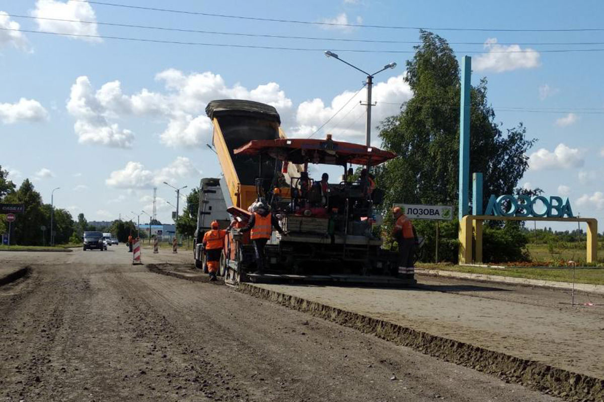 Под Харьковом восстановили 73 километра дорог