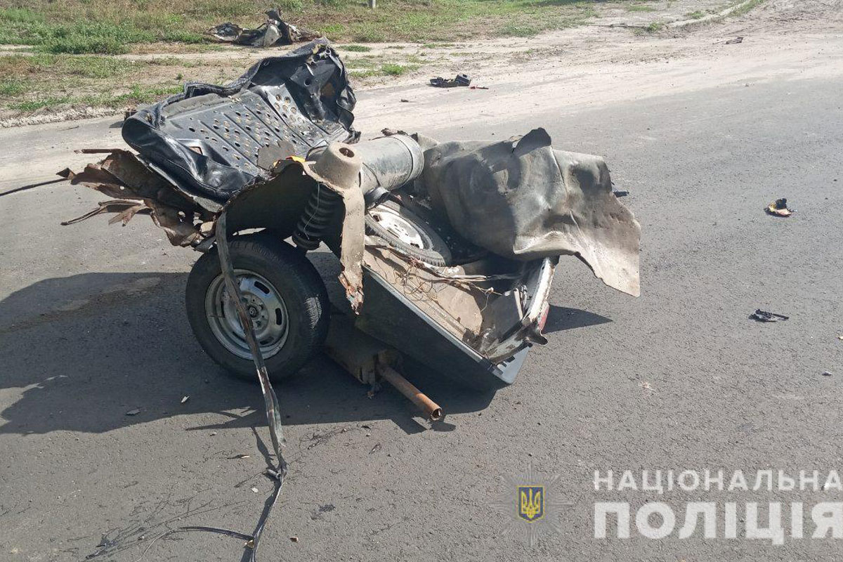 Разорванная пополам машина: водитель арестован