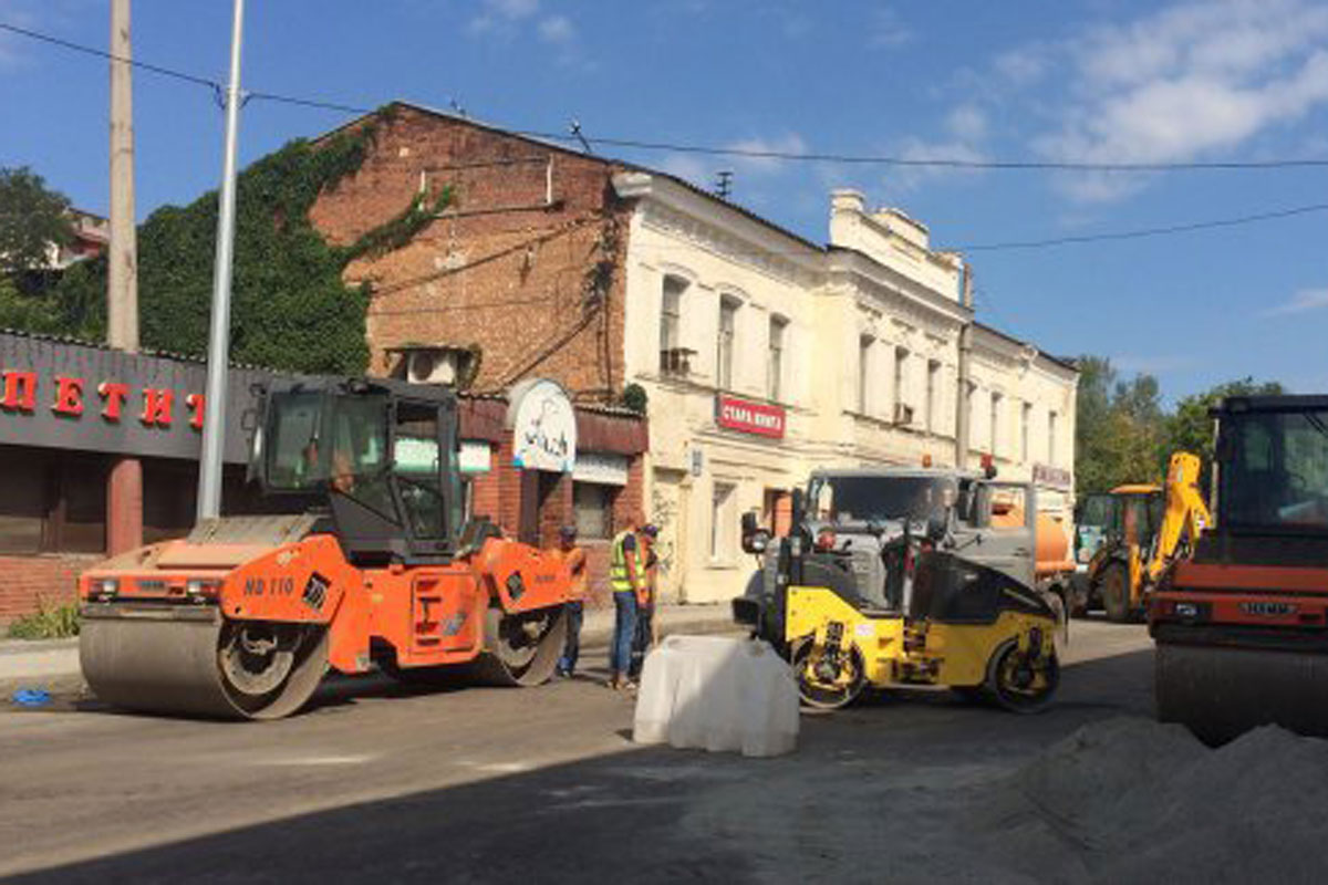 В центре завершают реконструкцию улицы