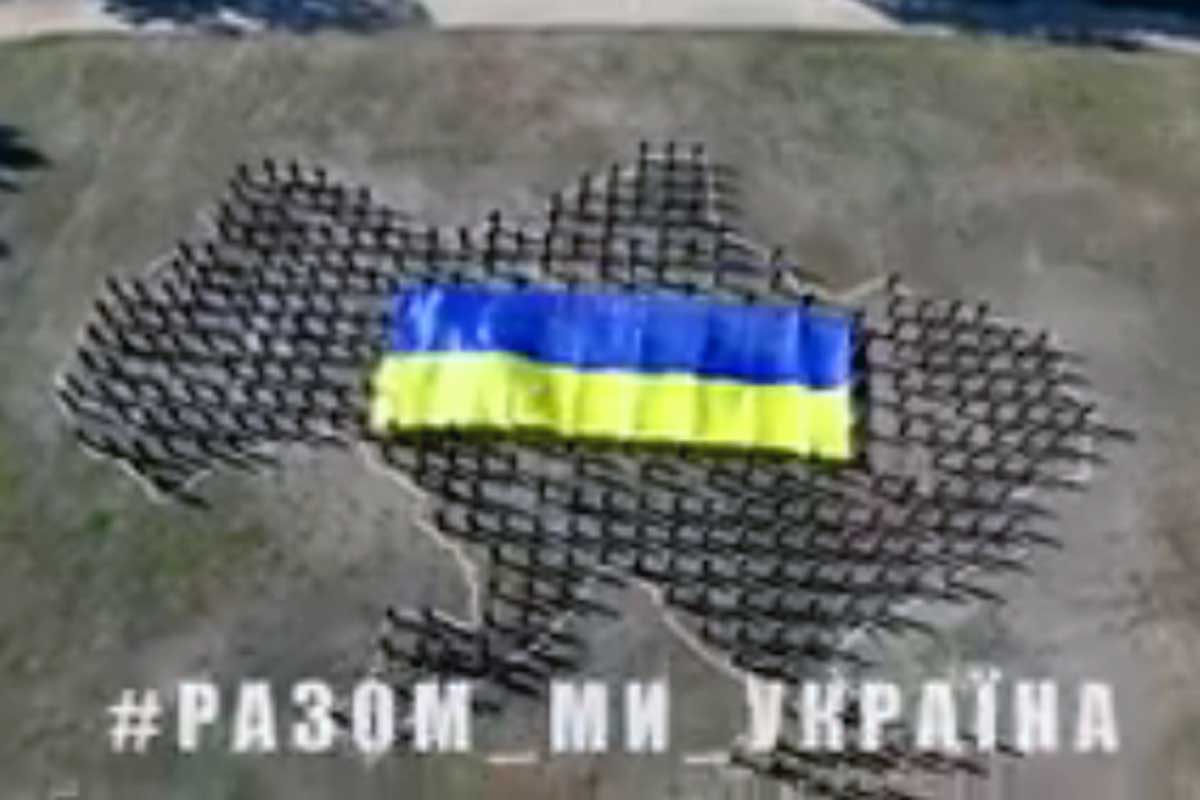 В Харьковском вузе прошел флешмоб (видео)