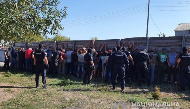 Нападение на журналистов под Харьковом: задержаны 30 человек