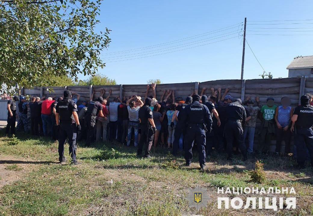 Нападение на журналистов под Харьковом: в деле трое подозреваемых