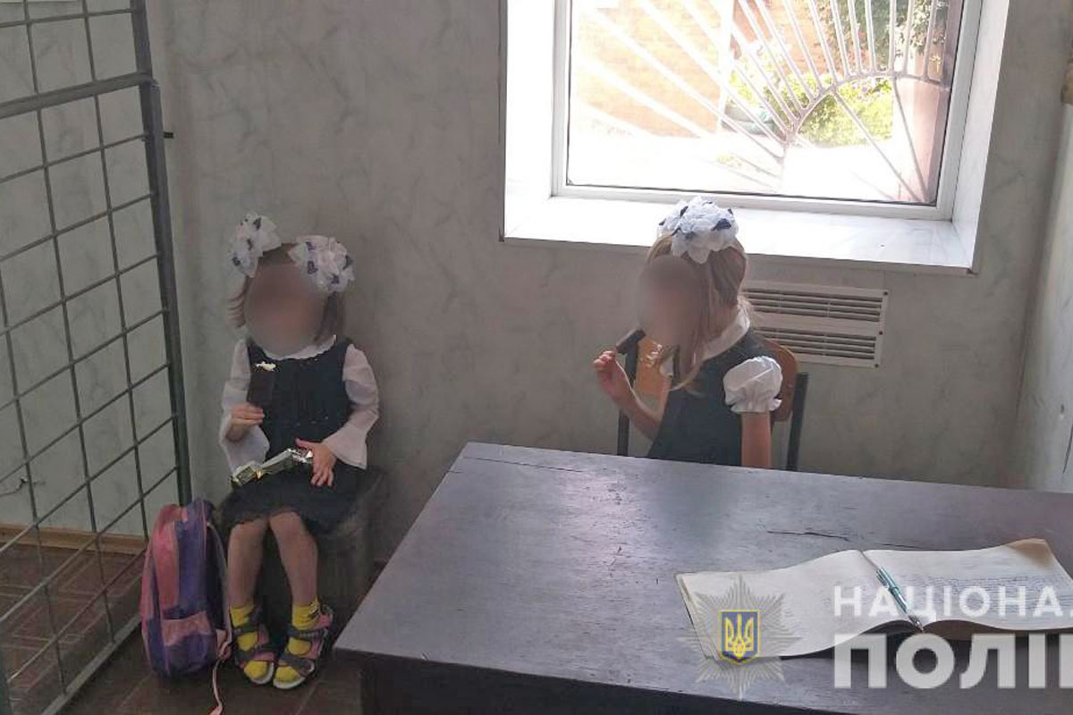 В Волчанске нашли детей, мать которых забыла о них (фото)
