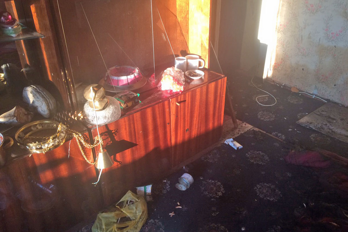В Харькове вспыхнул жилой дом (фото)