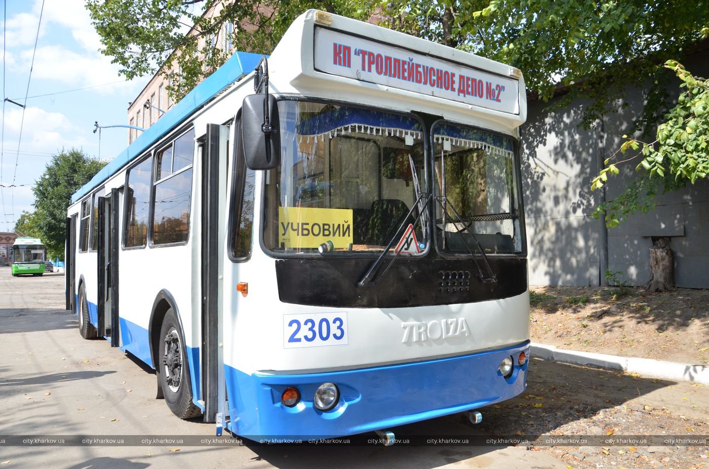 В Харькове ищут водителей троллейбусов