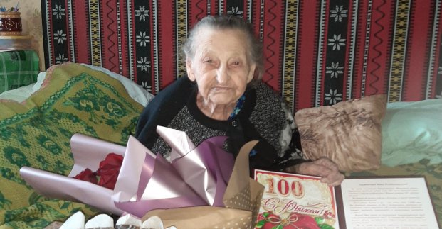 Харьковчанка отметила 100-летний юбилей