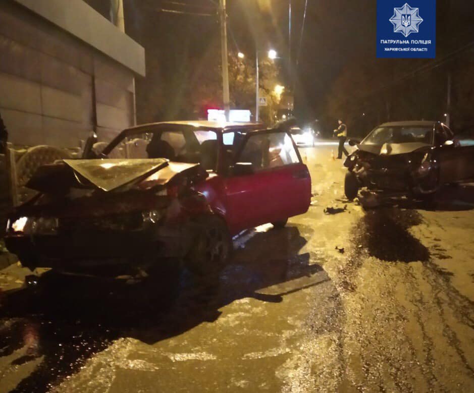 Авария на Салтовке: четверо пострадавших (фото)
