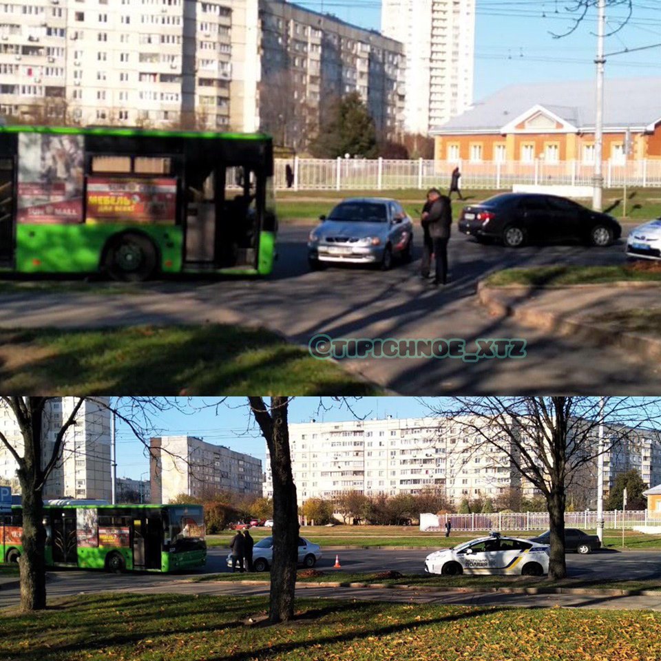 На Петра Григоренко троллейбус попал в аварию