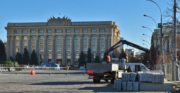 Площадь Свободы закрывают до конца января