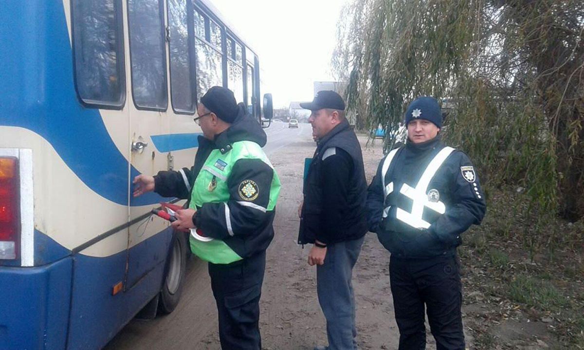 В харьковских автобусах - массовые проверки