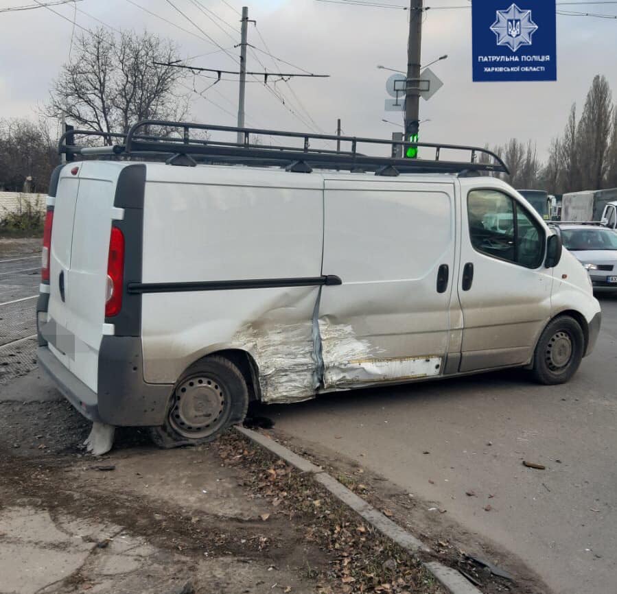 На Немышле столкнулись машины