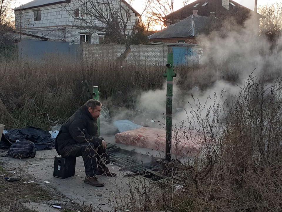 В Харькове бомжи спровоцировали аварию на тепломагистрали. Без отопления - десятки домов