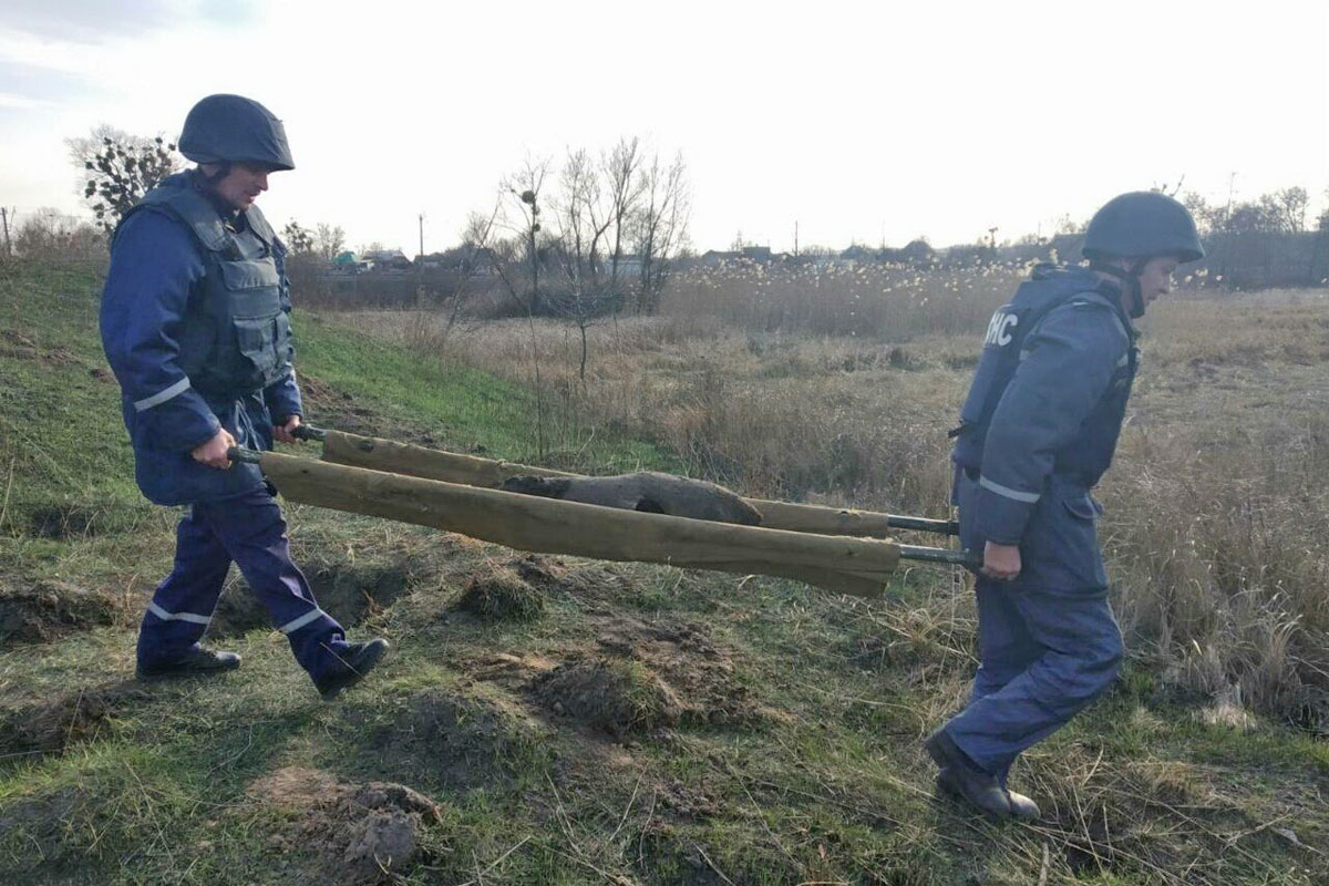 Под Харьковом взорвали огромную авиабомбу