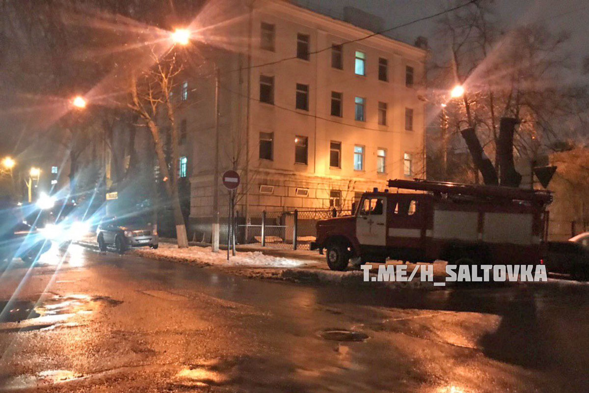 В Харькове загорелся отдел полиции