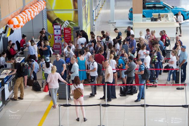 Пассажиропоток аэропорта, управляемого компанией Ярославского, превысил отметку 1,2 млн