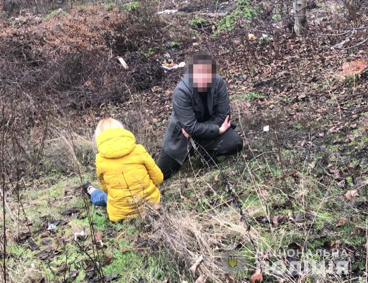 В Сети появилось видео захвата заложницы в Харькове