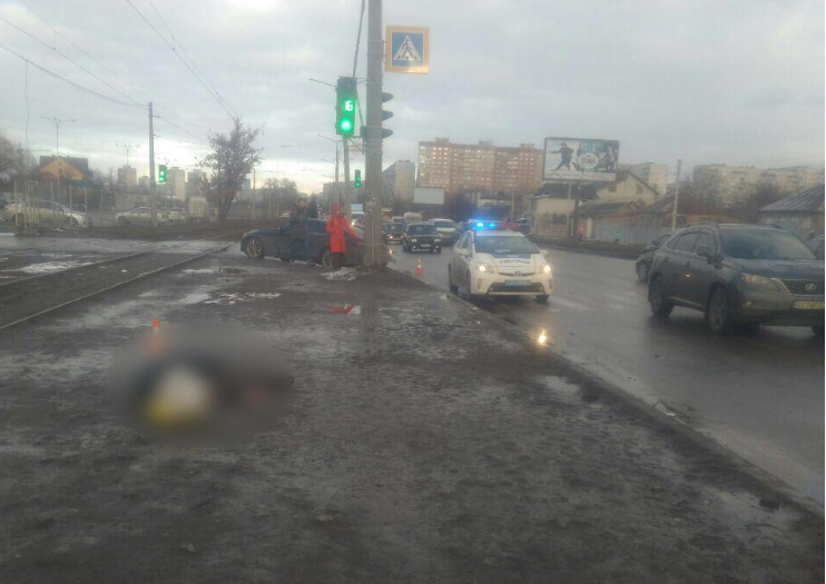 Авария возле "Радмира": пешеход погиб (фото)