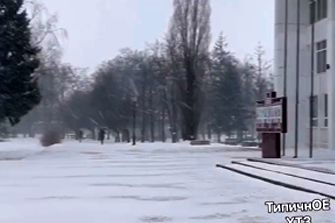 Харьков засыпало снегом (фото, видео)