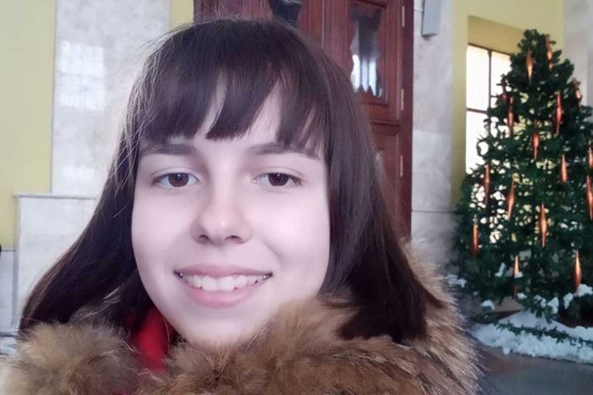 В Харькове пропала 15-летняя девушка (фото)