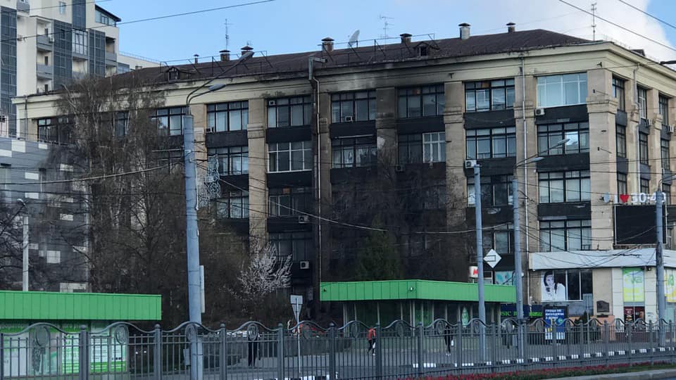 В центре сгорело кафе (фото, видео)