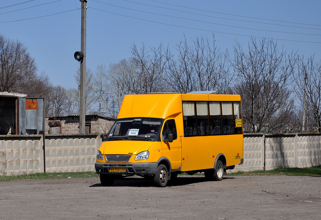 В Лозовой в автобусы пускают только по пропускам