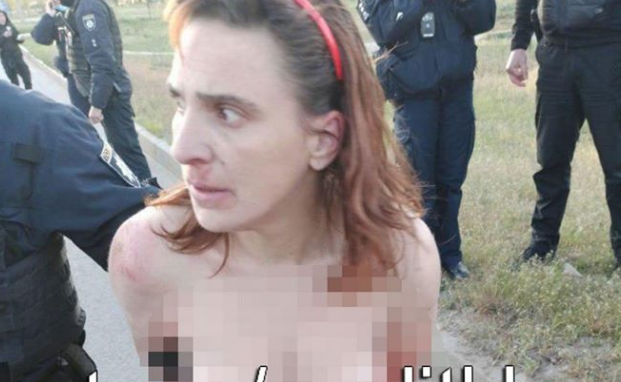 В Харькове задержали голую женщину, которая несла отрезанную голову. Под Харьковом нашли обезглавленного ребенка (фото 18+)