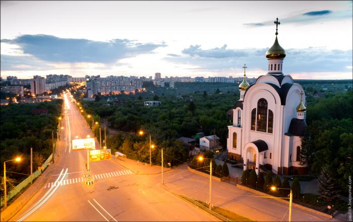 Харьковчане просят подсветить церковь