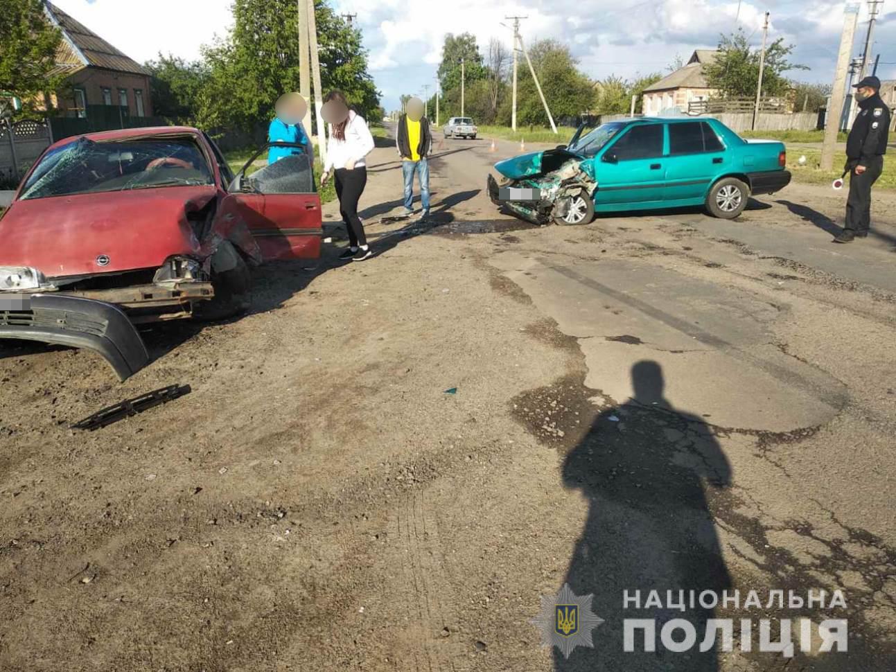 Авария в Печенегах: двое пострадавших (фото)