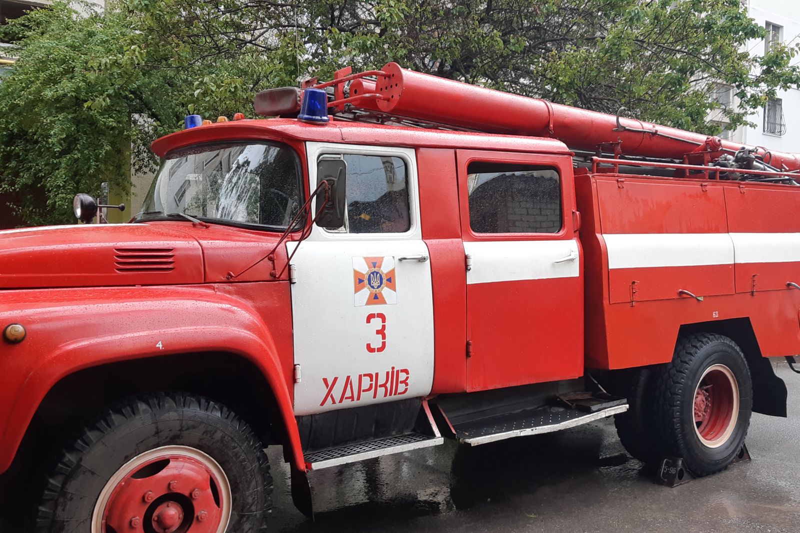 В Харькове - пожар в девятиэтажке (фото)