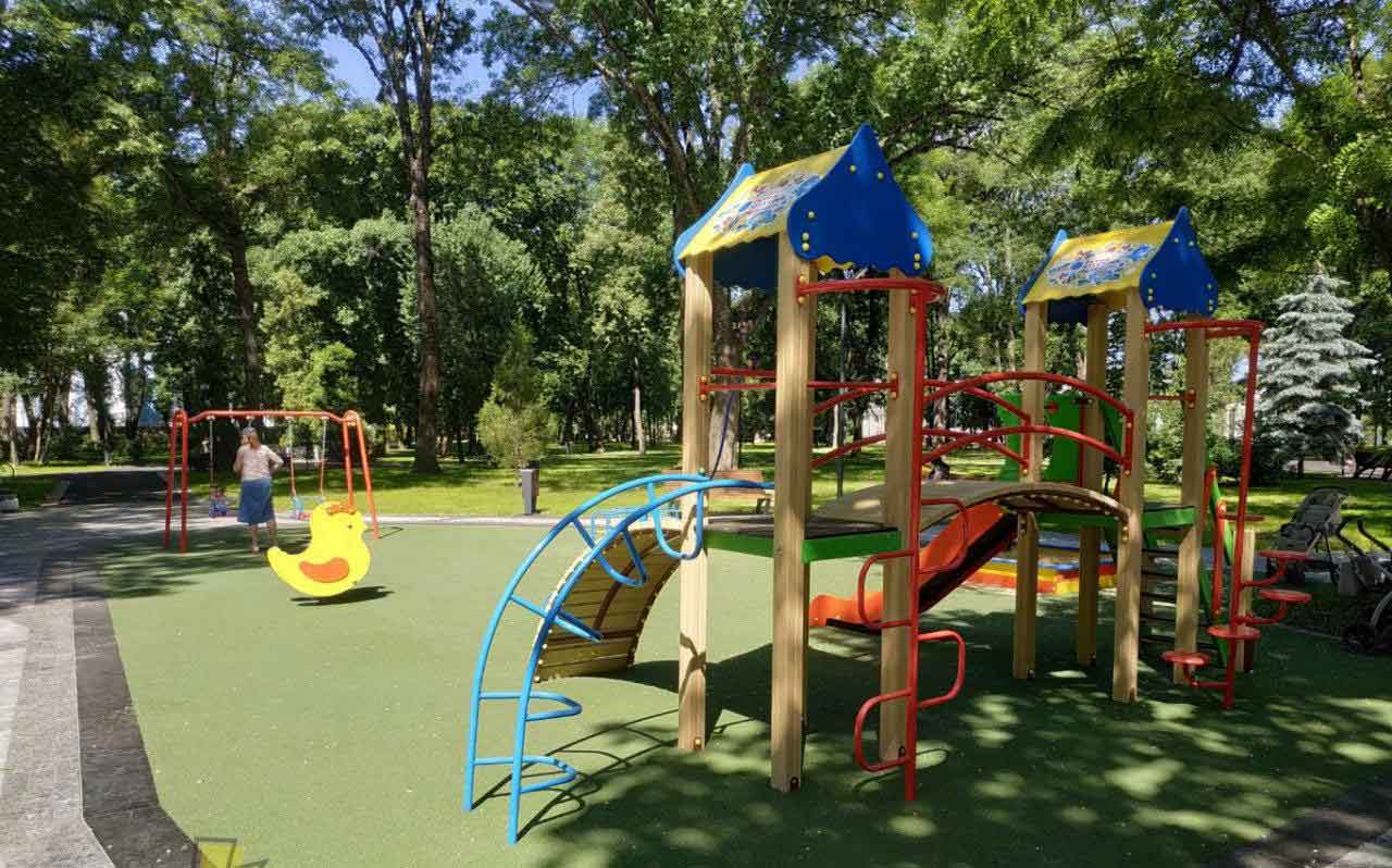 В Харькове после реконструкции открыли Молодежный парк (фото, видео)