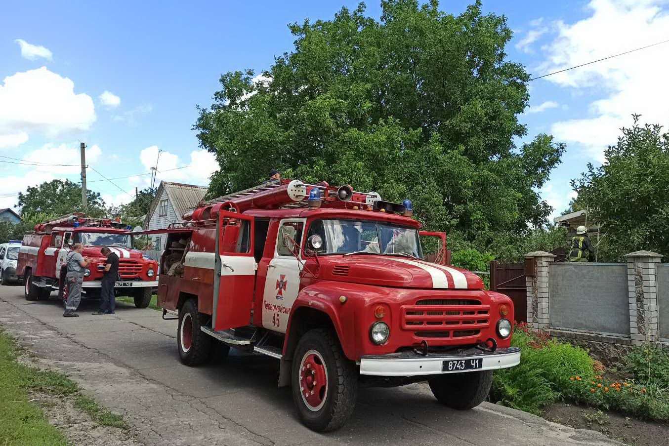 В Первомайском едва не сгорел частный дом (фото)