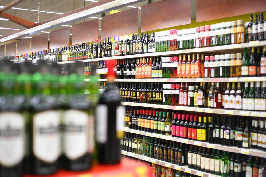 В Харькове оштрафовали магазин за отказ продавать алкоголь