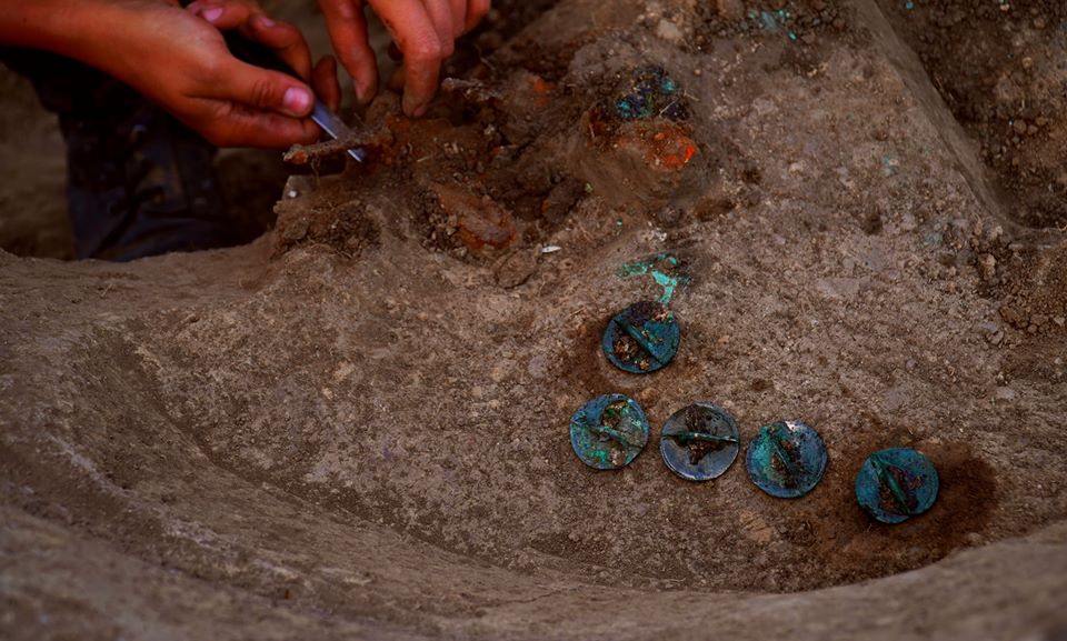 Археологи нашли древние артефакты в скифских курганах (фото)