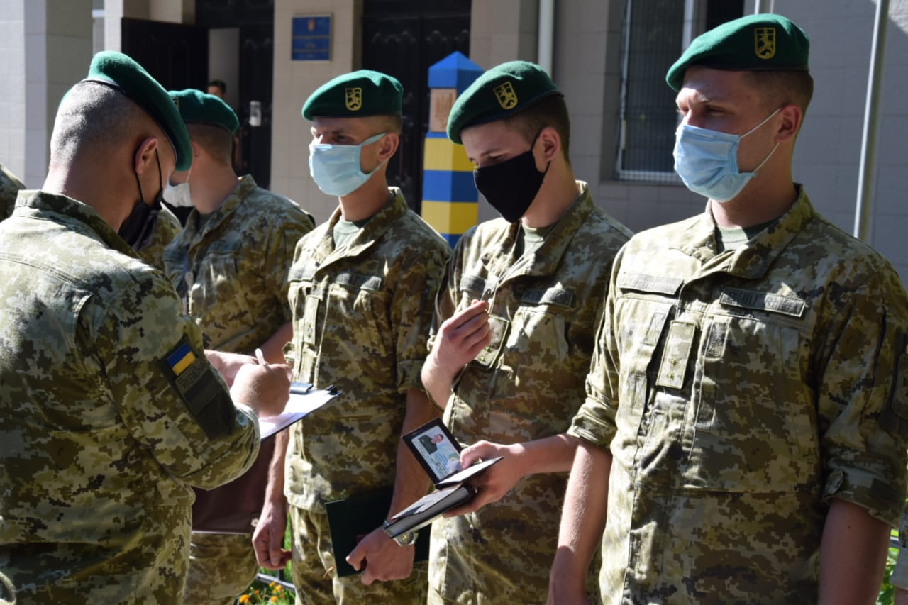 В Харькове проходят сборы молодых пограничников