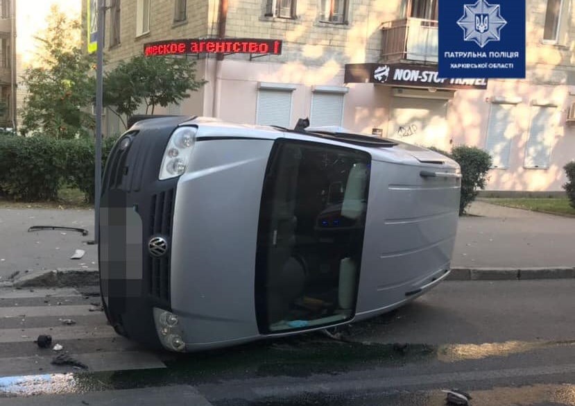 Перевернувшаяся на Данилевского машина: подробности