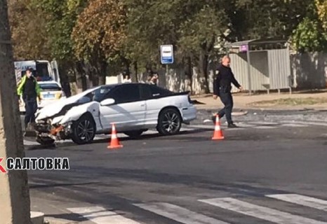 В Харькове - авария со скорой (фото, видео)