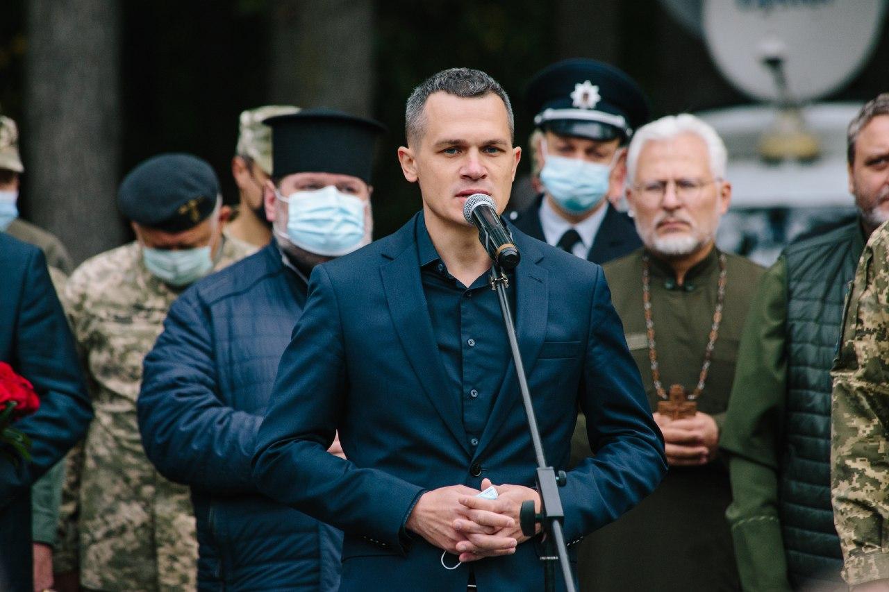 Найти и наказать виновных: губернатор Алексей Кучер назвал цель расследования катастрофы Ан-26 под Чугуевом