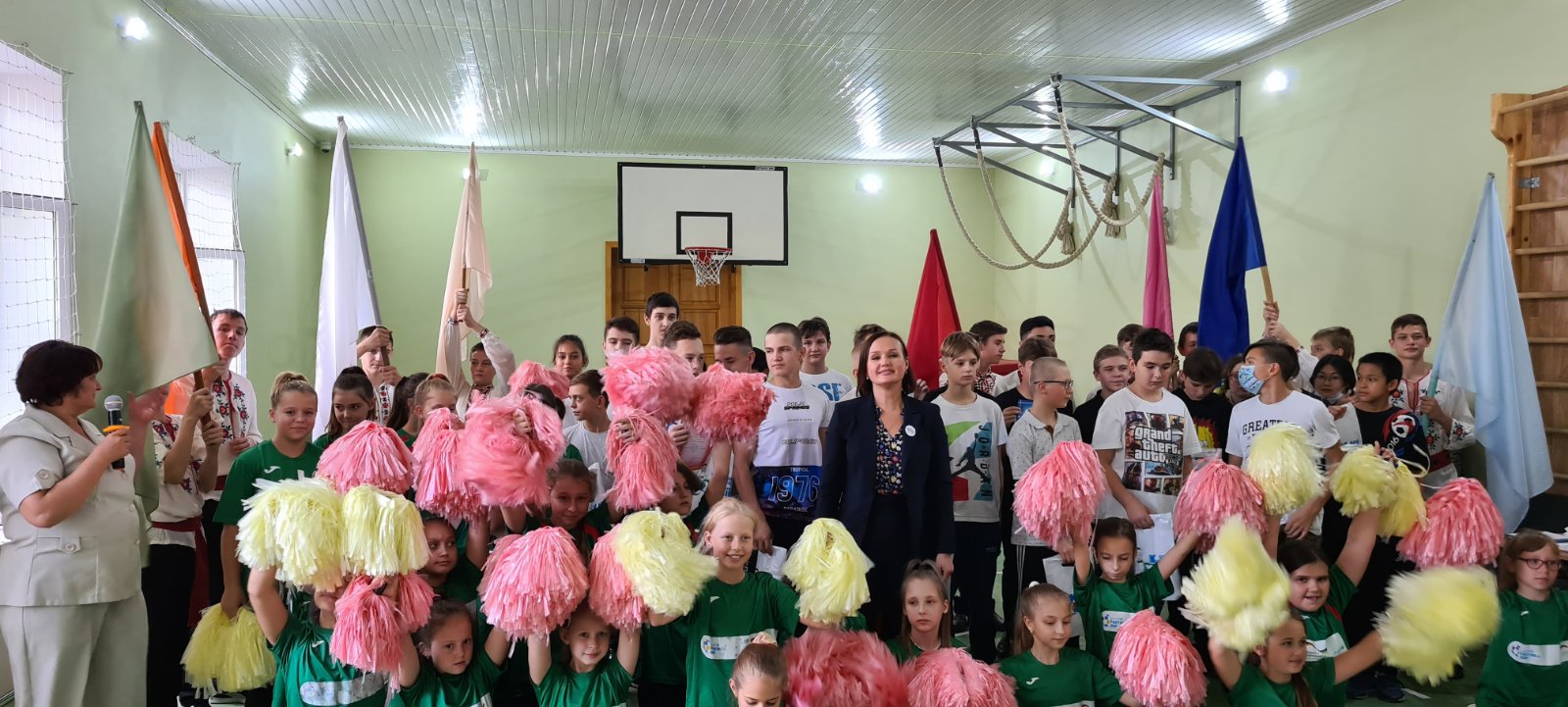 Активисты Блока Кернеса поддержали детский спортивный праздник «Казацкие забавы»