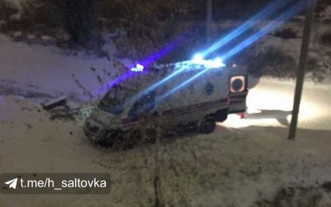 В Харькове из окна выпал парень