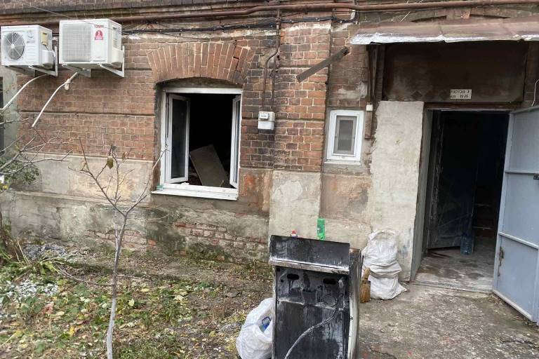 На Московском проспекте из-за короткого замыкания загорелась квартира