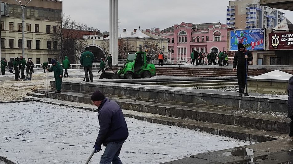 кернес харьков, кернес похороны, коммунальщики