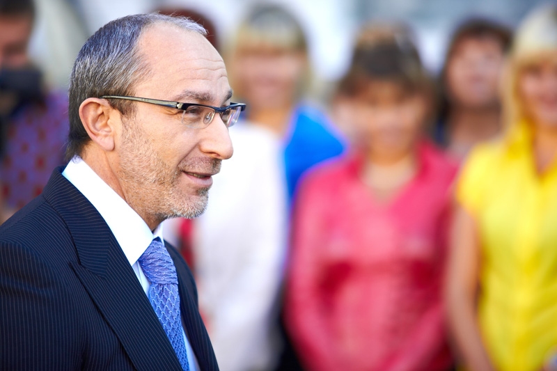 Переименовать аэропорт и зоопарк: харьковчане предлагают варианты, как увековечить память Кернеса