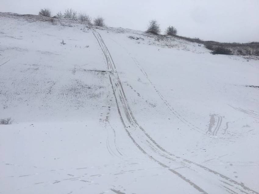 В Новой Водолаге попрощались с ребенком, погибшим во время катания на санках