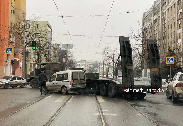 На Московском проспекте – ДТП, собирается пробка