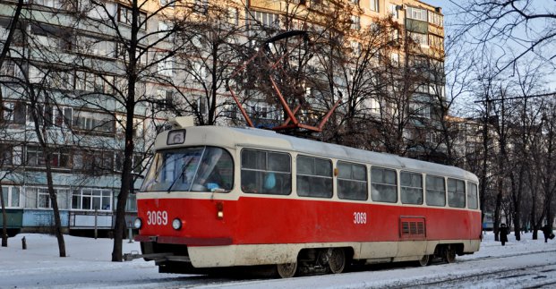 Снегопад в Харькове: что с транспортом